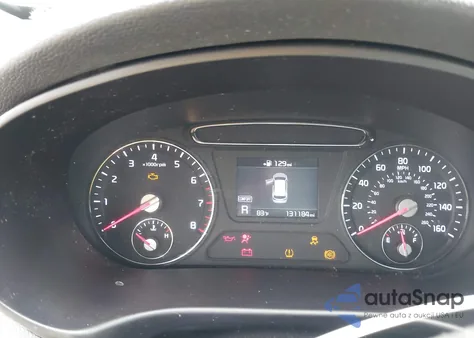 2019 Kia Sorento L/Lx z USA, uszkodzony, nr VIN 5XYPG4A34KG503070